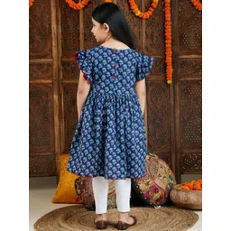 VASTRAMAY Girls Floral Printed Regular Pure Cotton Kurta image 2