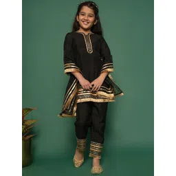 VASTRAMAY Girls Yoke Design Regular Gotta Patti Kurta with Trousers & With Dupatta-picture-35