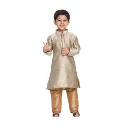VASTRAMAY Kids Beige & Rose Gold Self Pattern Kurta Set-picture-17