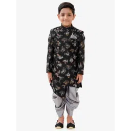 VASTRAMAY Kids Black Floral Print Sherwani Set-picture-35