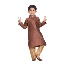 VASTRAMAY Kids Maroon & Rose Gold Self Pattern Kurta Set-picture-15