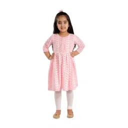VASTRAMAY Kids Pink & White Cotton Embroidered Kurta & Leggings-picture-28
