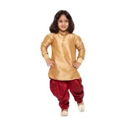 VASTRAMAY Kids Rose Gold & Maroon Kurta Set-picture-19