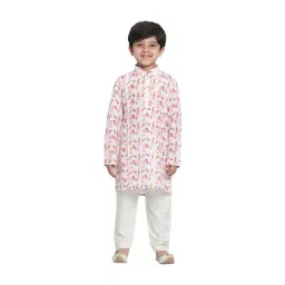 VASTRAMAY Kids White Printed Kurta Set-picture-16