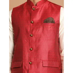 VASTRAMAY Men Cream-Coloured Festive Straight Kurta Sets image 2