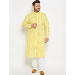 VASTRAMAY Men Plus Size Paisley Embroidered Chikankari Pure Cotton Kurta with Pyjamas-picture-22