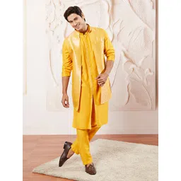 VASTRAMAY Men Regular Kurta with Trousers-picture-17