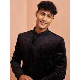 VASTRAMAY Slim-Fit Embroidered Mandarin Collar Sherwani Set image 2