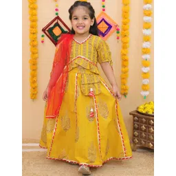 Vastrarth Girls Printed Pure Cotton Lehenga With Choli & Dupatta-picture-30