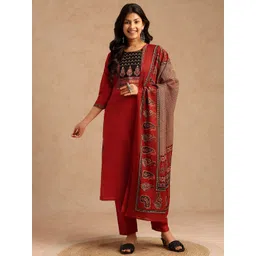 Vbuyz Women Ethnic Motifs Pure Cotton Round Neck Straight Kurta with Trousers & Dupatta-picture-26