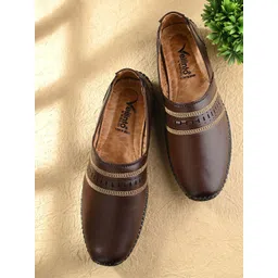Vellinto Men Textured Mojaris-picture-14
