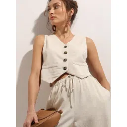 Vero Moda Beige Regular Fit Waistcoat-picture-45