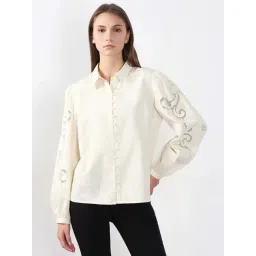 Vero Moda Off White Regular Fit Self Pattern Shirt-picture-21