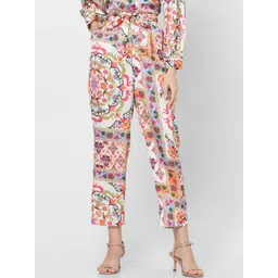 Vero Moda Women Ethnic Motifs Printed High-Rise Trousers-picture-22