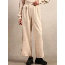 Vero Moda Women Relaxed Fit High-Rise Flat-Front Regular Trousers-picture-12