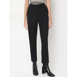 Vero Moda Women Slim Fit High-Rise Trousers-picture-29