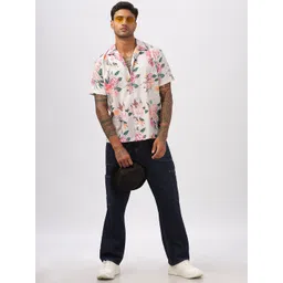 Vestirio Men Relaxed Floral Opaque Printed Casual Shirt-picture-19