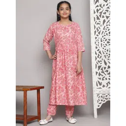 Vetrokart Girls Floral Printed Regular Kurta with Pyjamas-picture-44