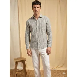 VEYTRO Men Striped Casual Shirt-picture-23