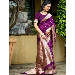 Vibhagyaa Woven Design Poly Chiffon Saree image 5