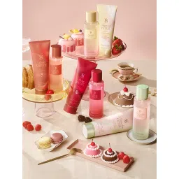 Victoria's Secret Cafe Victoria Berry Brulee Fragrance Lotion image 3