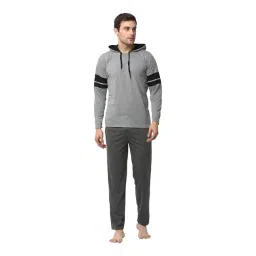 Vimal Jonney Grey & Dark Grey T-Shirt & Trackpants-picture-32