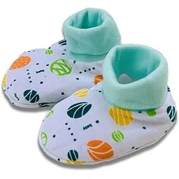 vin VIN® 0 to 6 Month Baby Printed/Plain Cotton Ribbed Booties/Shoes in (Multicolour) (Color and Design May Vary) (Pack of 4)-picture-25