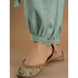 VIPY HANGER Women Cotton Blend Kurta Sets image 4