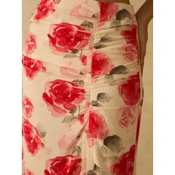 Virgio Women Floral Printed Viscose Side-Slit Midi Skirt image 4