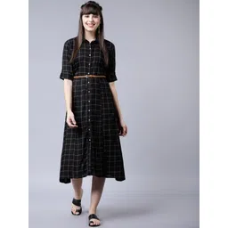 Vishudh Black & White Checked Shirt Dress With Belt-picture-31