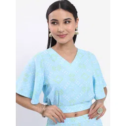 Vishudh Blue Floral Printed Flared Sleeves Blouson Crop Top-picture-19