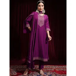 Vishudh Floral Embroidered Sequinned Round Neck Straight Kurta with Palazzos & Dupatta-picture-21