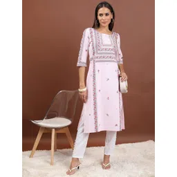 Vishudh Floral Printed Panelled Cotton Kurta-picture-12