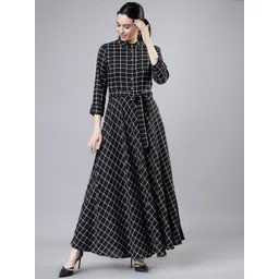 Vishudh Women Black & Off-White Checked Maxi Dress-picture-13