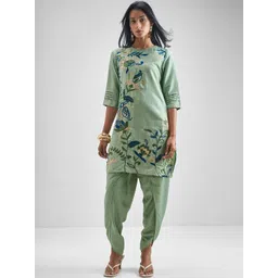 Vishudh Women Floral Embroidered Regular Thread Work Kurta with Dhoti Pants-picture-16