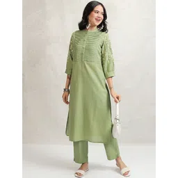 Vishudh Women Floral Embroidered Regular Thread Work Pure Cotton Kurta with Trousers-picture-29