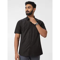 Viveagham Men Classic Casual Shirt-picture-10