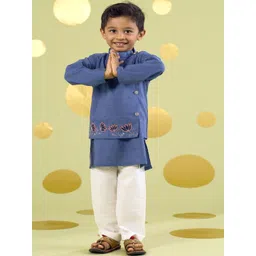 Vivedkids Boys Floral Embroidered Regular Sequinned Pure Cotton Kurta with Trousers-picture-26