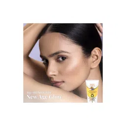 VLCC Ayurveda Multani Mitti Face Pack - Pack of 2 image 3