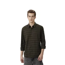 Voi Jeans Men Relaxed Fit Spread Collar Horizontal Striped Cotton Casual Shirt-picture-25