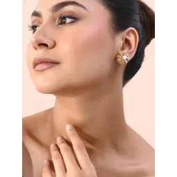 VOJ Gold Plated Flower Shaped Pearl Stud Earrings for Women-picture-26