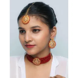 VOJ Gold Plated Red Beads Kundan Choker Jewellery Set with Mang Tikka for Women-picture-14
