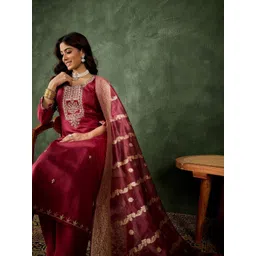 VredeVogel Women Woven Design Embroidered Kurta with Trousers & Dupatta-picture-15