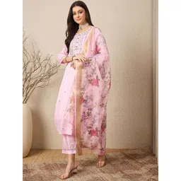 VredeVogel Women Woven Design Kurta with Trousers & Dupatta-picture-31