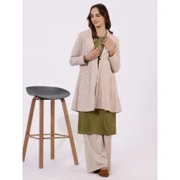 W Black Polyster Self Design Shrug-picture-31