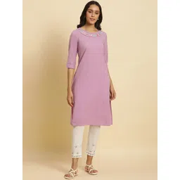 W Ethnic Motifs Yoke Design Pure Cotton Kurta-picture-26