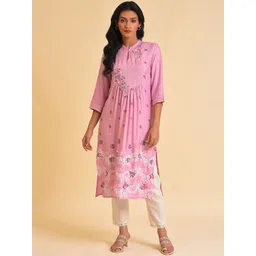 W Pink & Green Floral Printed Pleated Thread Work Kurta With Trousers-image-28