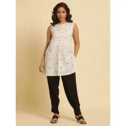 W White Cotton Embroidered Tunic-picture-41