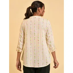 W White Floral Print Roll-Up Sleeves Cotton Top image 5