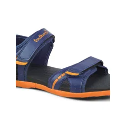 Walkaroo Men Colourblocked Slip-On image 5